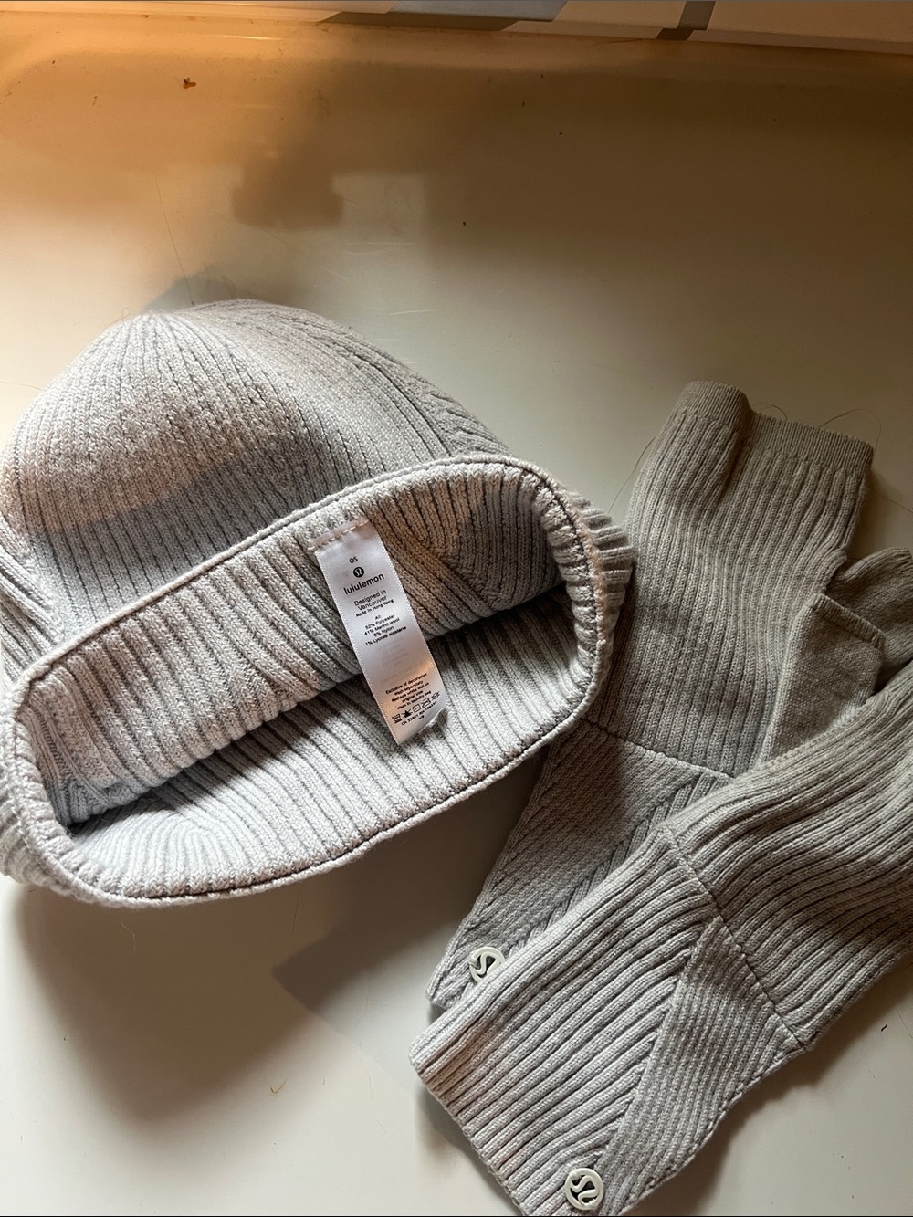 lululemon athletica Light Gray Ribbed Beanie and Mittens Set